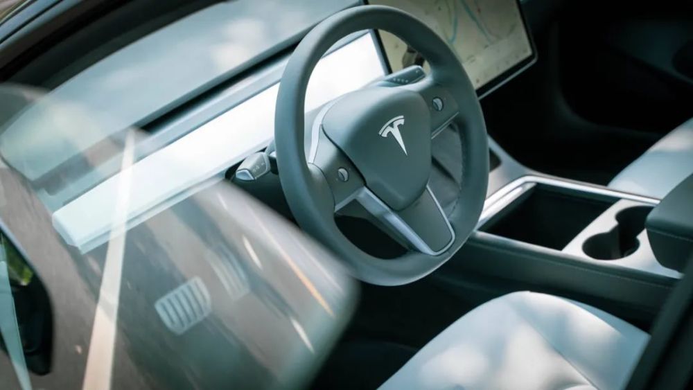 价格又涨、交付期延长,万亿市值的特斯拉“不愁卖”?