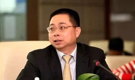 姚振华为何败于保安?